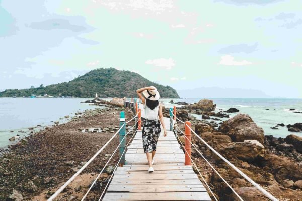 beach-hopping.jpg